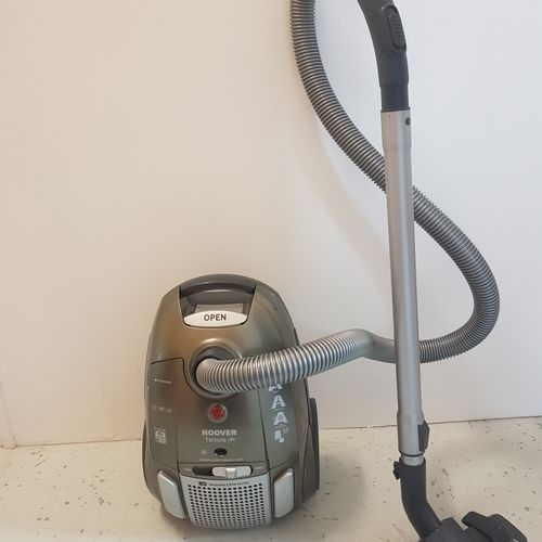 Null 
Aspirateur HOOVER Telios plus.