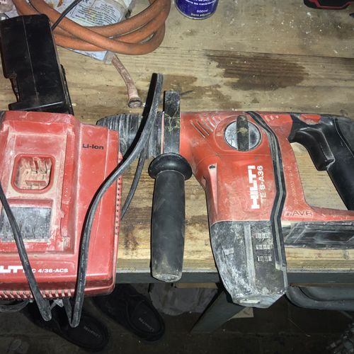 Null HILTI drill
Model: TE6-A36
Used