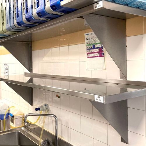 Null WALL-MOUNTED SHELF IN FOOD-GRADE STAINLESS STEEL WITH 2 ANGLE BRACKETS. 40 &hellip;