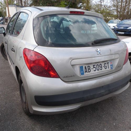 [RP] PEUGEOT 207 1.6 HDi 90, Gazole, imm. AB509GT, type