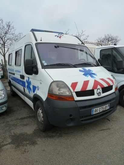 LJ SAS BRON AMBULANCES Dans les locaux d’ANAF AUTO AUCTION 6/8 RUE PIERRE ET MARIE CURIE 69800 ST PRIEST :