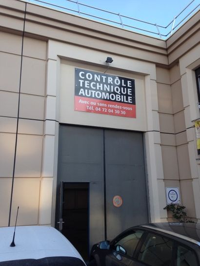 VENTE AUX ENCHERES PUBLIQUES D’UN FONDS DE COMMERCE A USAGE D’ACTIVITES DE CONTROLE TECHNIQUE AUTOMOBILE LJ AUTO CONTROLE VILLEURBANNE