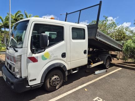 CTTE NISSAN NT400 CABSTAR Carosserie : BENNE Energie : GO Puissance : 8 CV