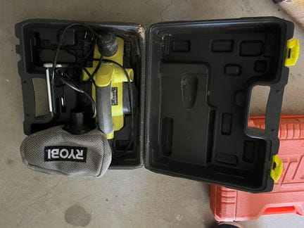 1 rabot électrique filaire RYOBI