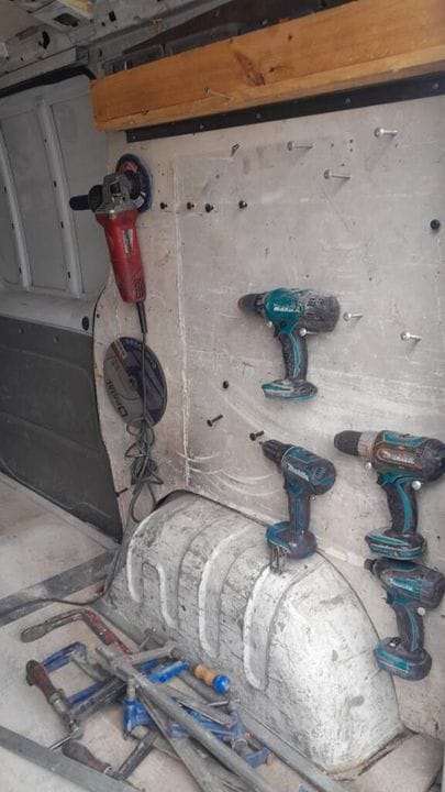 1 lot d'électroportatifs comprenant :
