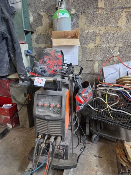 1 poste à souder JASIC MIG400 (361) avec charriot et potence