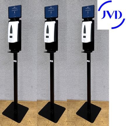 3 DISTRIBUTEURS DE GEL AUTOMATIQUE SUR PIEDS A PILES DE MARQUE JVD MODELE YALILS DE COULEUR BLANCHE MONTE SUR PIETEMENT
