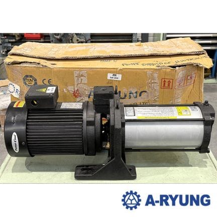 POMPE NEUVE DE REFROIDISSEMENT TRIPHASE DE MARQUE A-RYUNG MODELE COOLANT PUMP ACPQ-300HSP200 POWER COOL. PUISSANCE : 3 K
