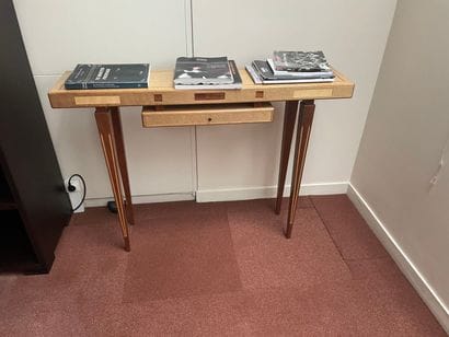 4 wood veneer deserts of various sizes