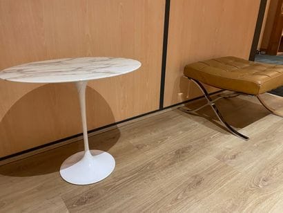 2 EAMES-style fawn leather stools
1 KNOLL-style...