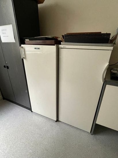 1 WHIRLPOOL dishwasher
2 ZANUSSI and PROLINE...