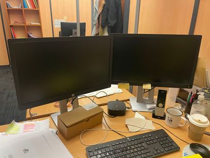 Spread over the floors:
30 HP monitors
17...