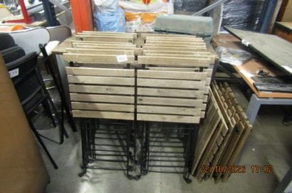 1 ensemble mobilier de terrasse comprenant...