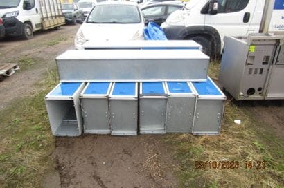 1 lot de 8 vestiaires métalliques 2 casi...