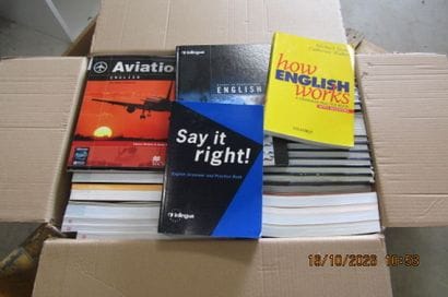 47 manuels de langues : Anglais et Allem...