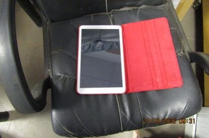 1 tablette Samsung SMT 580 sans chargeur