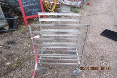 1 demi-chariot échelle.