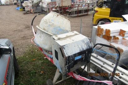 1 bétonnière NOVI PRO à moteur électriqu...