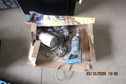 1 lot avec 1 visseuse POWER ACTION + 1 visseuse...