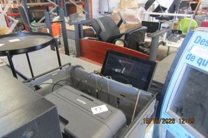 1 système de caisse enregistreuse comprenant...