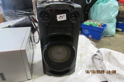 1 enceinte portatif PANASONIC SC-TMAX10.