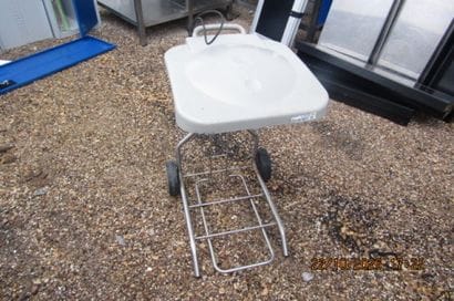 1 support-poubelle TOURNUS EQUIPEMENT.