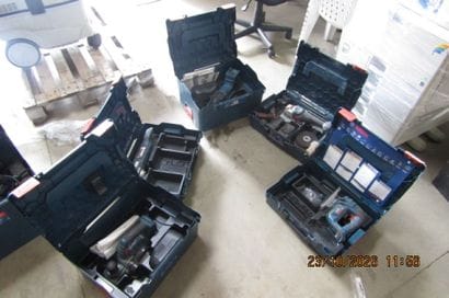 1 ensemble d'outillage BOSCH comprenant :...