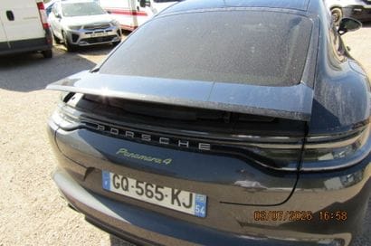 VP PORSCHE PANAMERA 4 E-HYBRID PLATINUM EDITION...