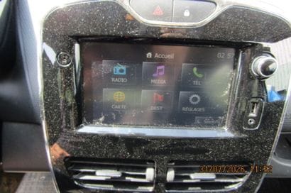 RENAULT CLIO COMMERCIAL MODEL 
Body style:...