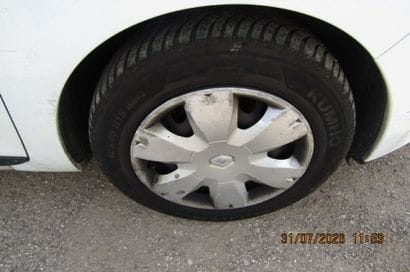RENAULT CLIO COMMERCIAL MODEL 
Body style:...