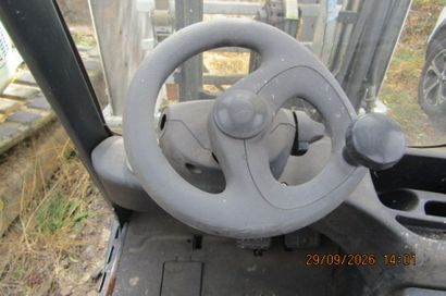 1 FENWICK ELNP3 electric forklift equipped...