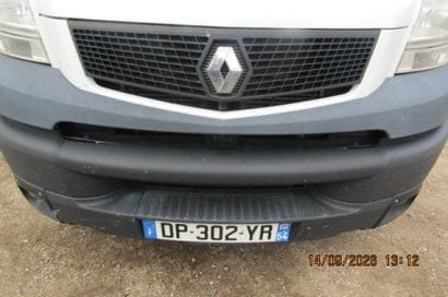 RENAULT MASCOTT 150DXI TIPPER AND PICKUP...