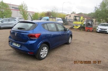 DACIA SANDERO TCE 90 - 22B COMFORT 
Body...