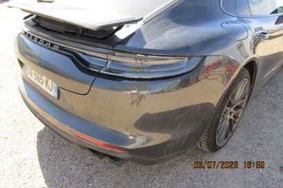 VP PORSCHE PANAMERA 4 E-HYBRID PLATINUM EDITION...