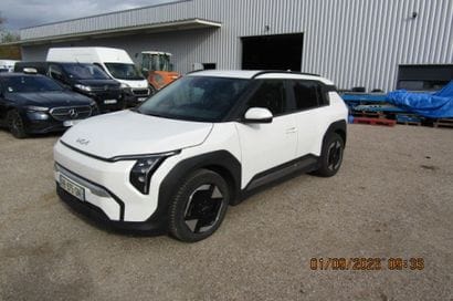 KIA EV3 81.4 kWh 204 CH EARTH BUSINESS 
Body...