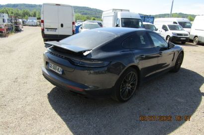 VP PORSCHE PANAMERA 4 E-HYBRID PLATINUM EDITION...