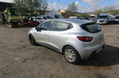 VASP RENAULT CLIO COMMERCIAL 
Body Style:...