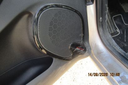 VASP RENAULT CLIO COMMERCIAL 
Body Style:...