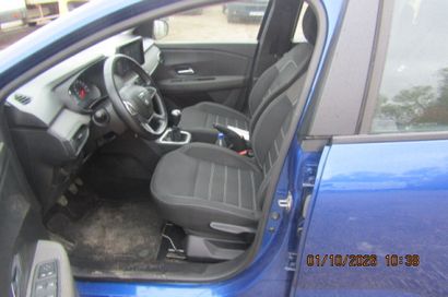 DACIA SANDERO TCE 90 - 22B COMFORT 
Body...