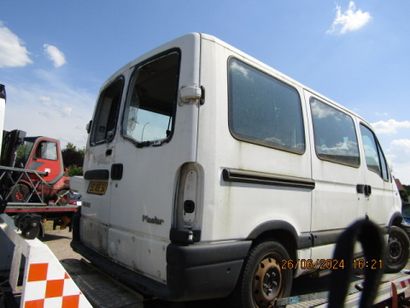 RENAULT MASTER 9-SEATER VP 
Body Type: CI
Serial...