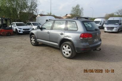 VP VOLKSWAGEN TOUAREG 3.2 V6 220CH TIPTRONIC...