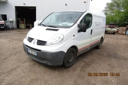 RENAULT TRAFIC VAN 
Body Style: VAN
Vehicle...