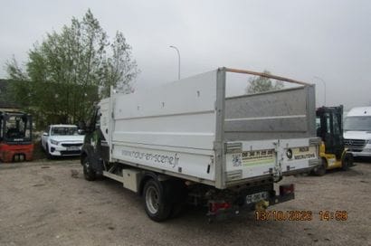 IVECO DAILY TIPPER AND BOX TRUCK 35C16H3.0...