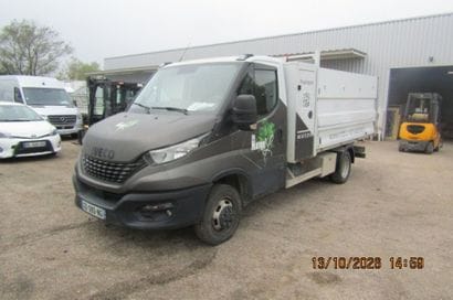 IVECO DAILY TIPPER AND BOX TRUCK 35C16H3.0...