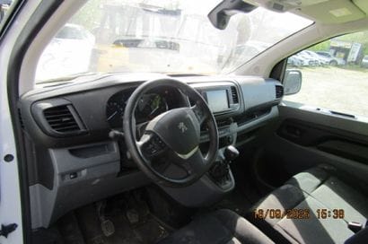 PEUGEOT EXPERT M 2.0 BLUEHDI 145CH CTTE 
Body...