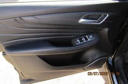 VP MG EHS LUXURY RX6 PLUG-IN HYBRID 
Body...
