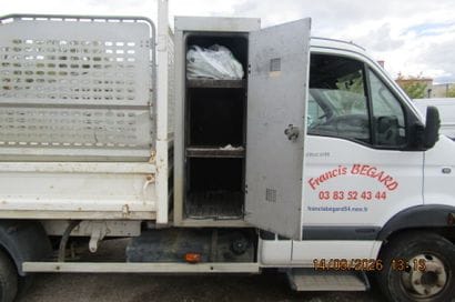 RENAULT MASCOTT 150DXI TIPPER AND PICKUP...