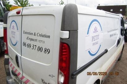 RENAULT TRAFIC VAN 
Body Style: VAN
Vehicle...