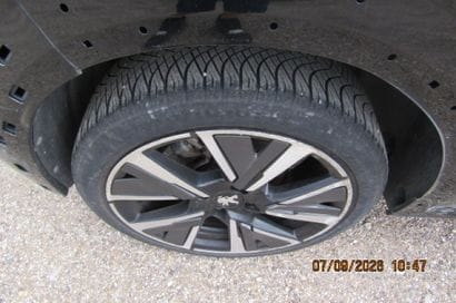 Used Peugeot 208 PureTech 100 S&S 6-Speed...