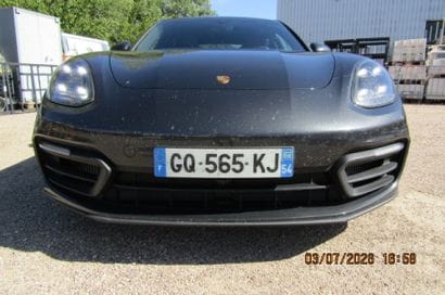 VP PORSCHE PANAMERA 4 E-HYBRID PLATINUM EDITION...